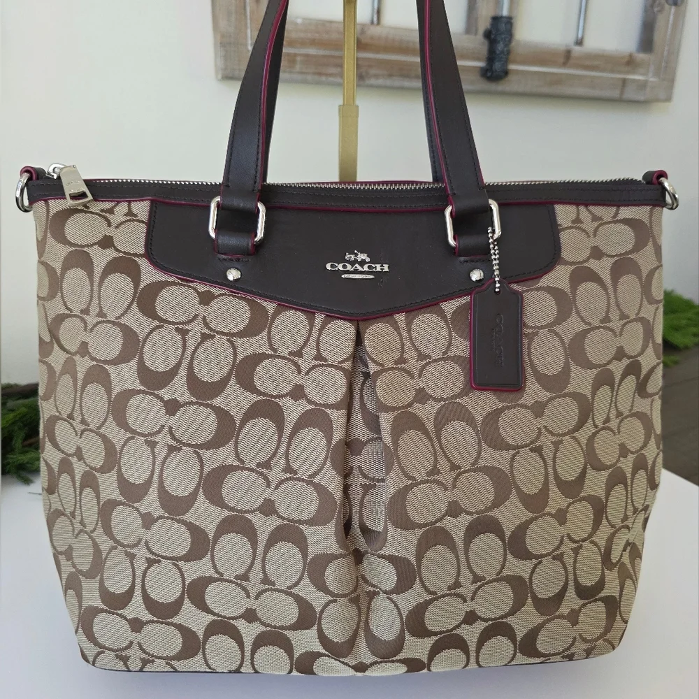 Coach Signature Pleat Tote - Khaki/Tan Canvas With Brown Leather & Pink Accents - Picture 4 of 16